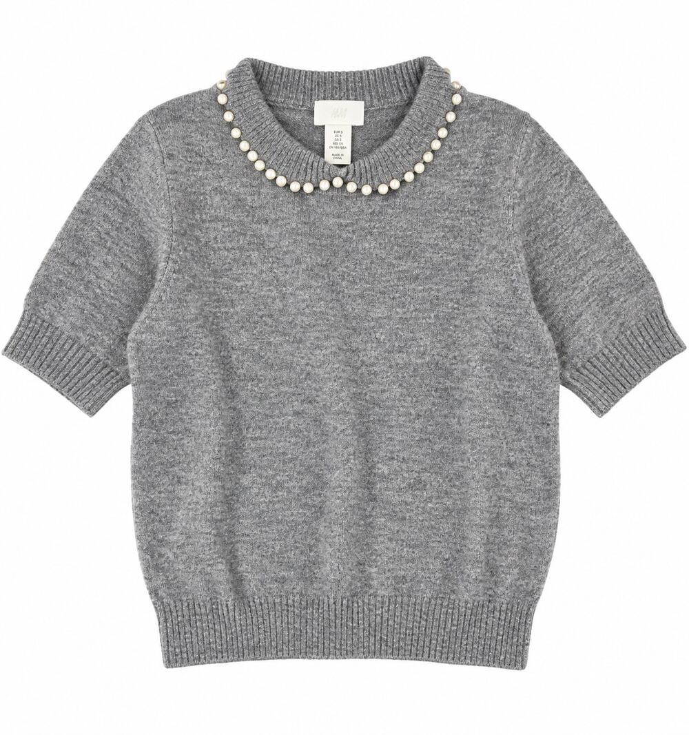 H&M Women’s Gray Pearl Embellished Short Sleeve Sweater Size Small